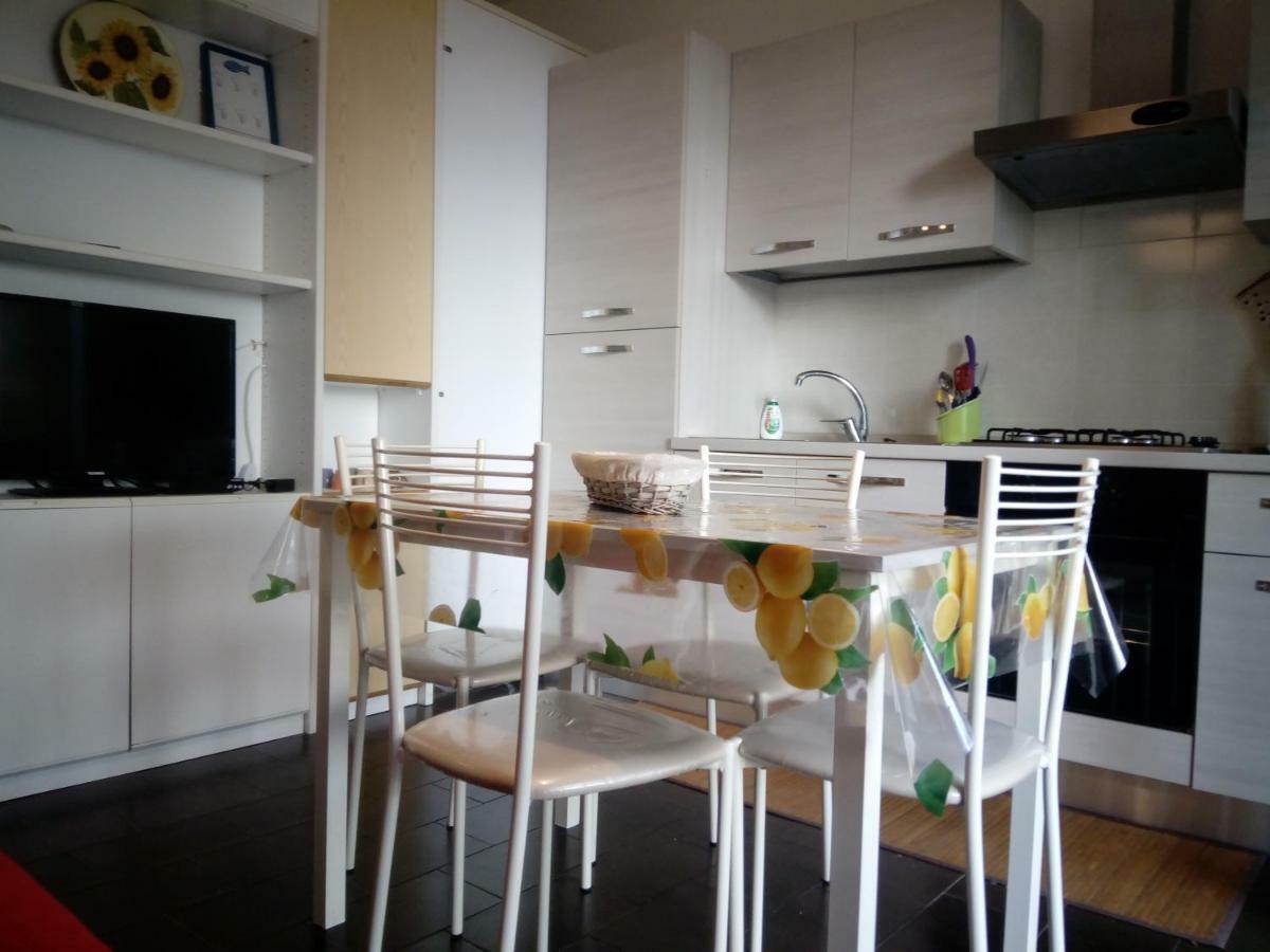 Tigullio Vacations Il Ciliegio Apartment Leivi Eksteriør billede